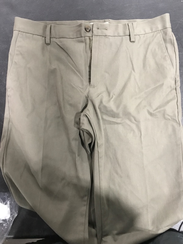 Photo 1 of Amazon Essentials Men's Slim-Fit Wrinkle-Resistant Flat-Front Chino Pant 33W x 30L Taupe