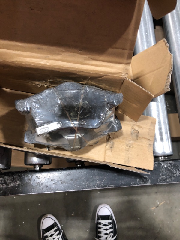 Photo 1 of R1 Concepts Front Rear Brakes and Rotors Kit |Front Rear Brake Pads| Brake Rotors and Pads| Ceramic Brake Pads and Rotors |Hardware Kit|fits 2017-2021 Kia Forte, Forte5, Soul