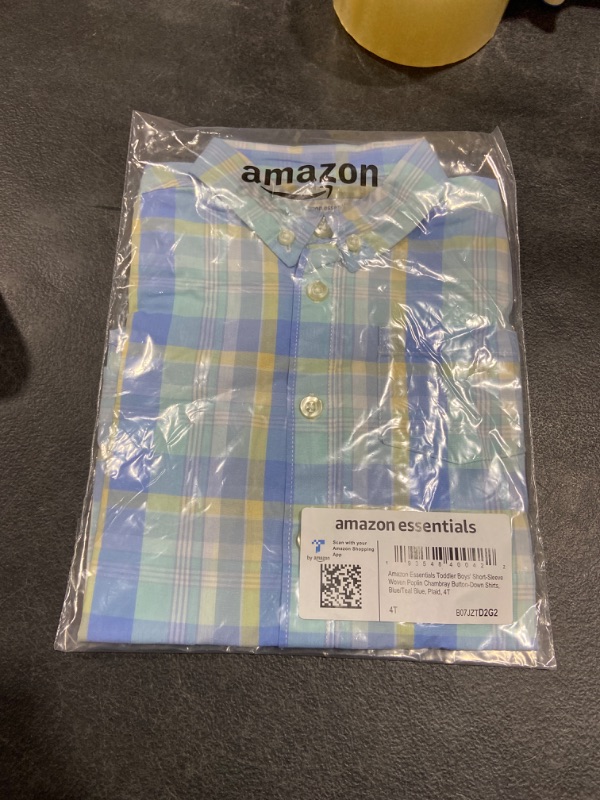 Photo 2 of Amazon Essentials Boys and Toddlers' Short-Sleeve Woven Poplin Chambray Button-Down Shirt 4T Blue/Teal Blue, Plaid