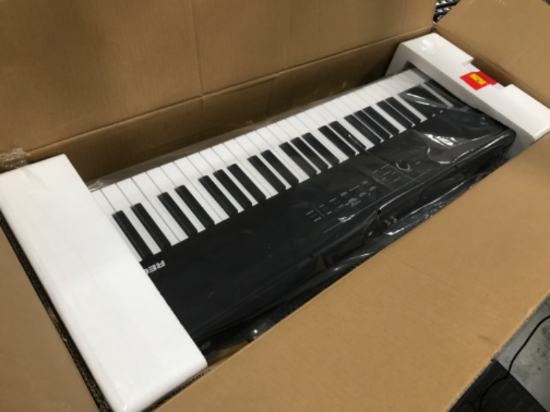 Photo 2 of  Alesis Recital 61 - 61-Key Digital Piano / Electric Keyboard with Built-in Speakers Semi Weighted Keys Power Supply and 10 Premium Voices 