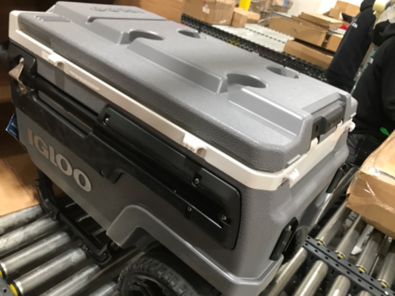 Photo 6 of  Igloo Trailmate Journey 70 Qt Wheeled Cooler Gray 