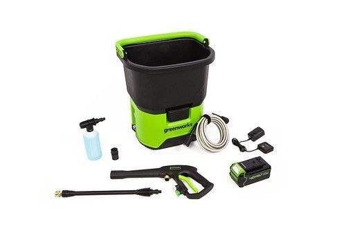 Photo 1 of  Greenworks - 800 PSI 40-Volt Cordless Bucket Pressure Washer (4.0Ah Battery and Charger Included) - Black/Green 