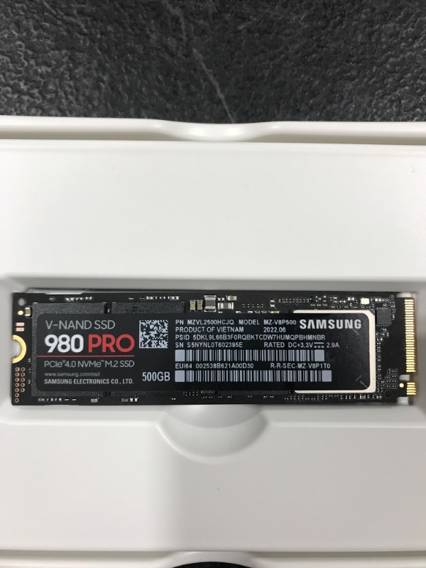 Photo 3 of SAMSUNG 980 PRO 500GB PCIe 4.0 NVMe M.2 SSD V NAND Technology MZ V8P500BW