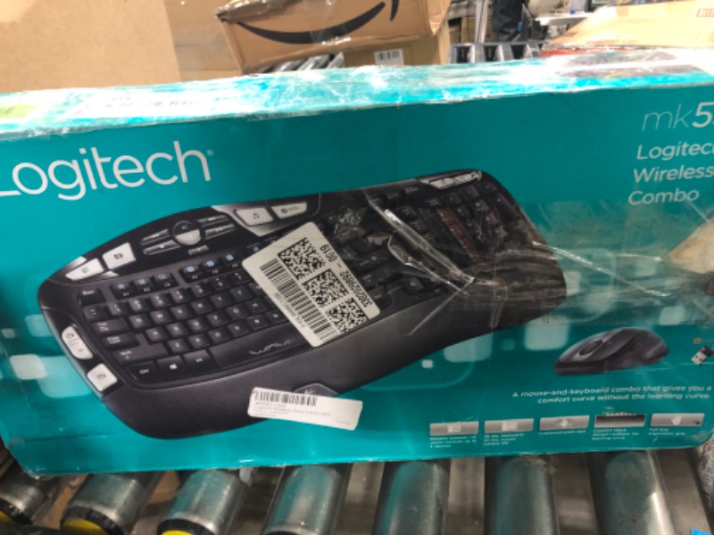 Photo 3 of Logitech Wireless Wave Combo MK550
