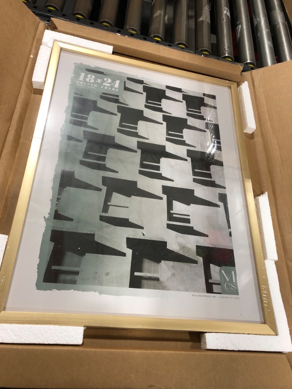Photo 1 of 18x24 picture frame