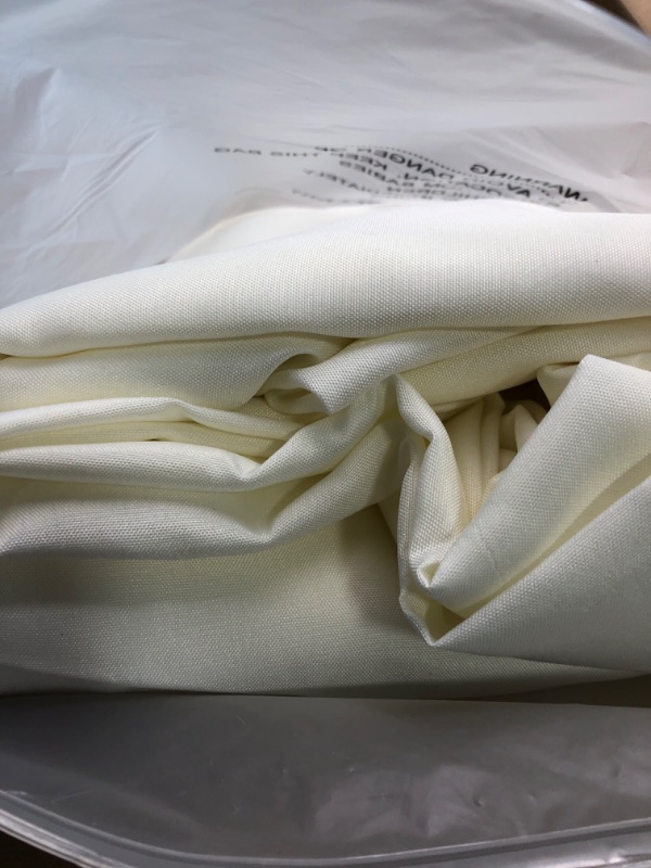Photo 1 of 2pack 120 Inch Ivory Round Tablecloth in Polyester Fabric for Wedding/Banquet/Restaurant/Parties Round-120",2pack Ivory