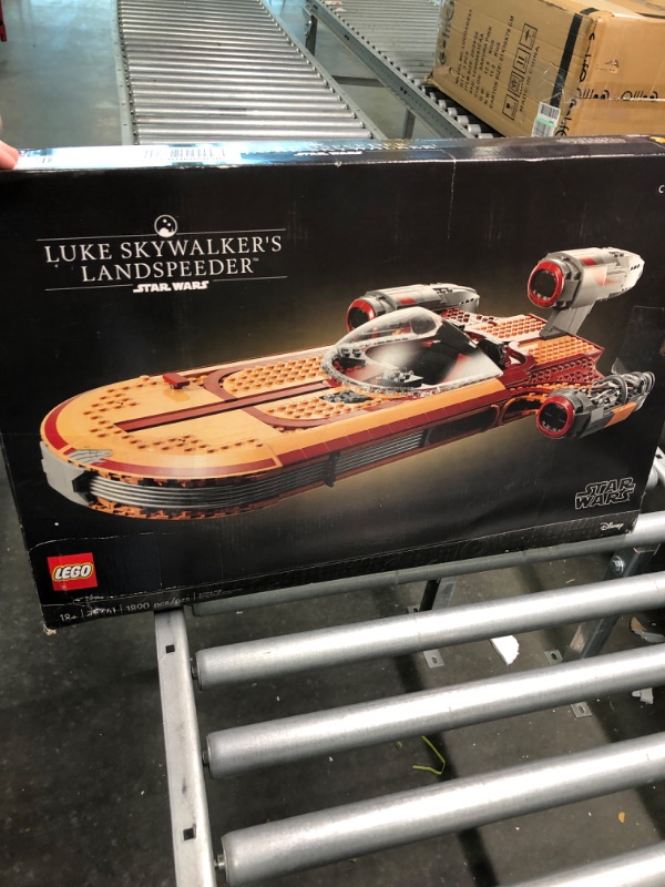 Photo 2 of LEGO Star Wars Luke Skywalker’s Landspeeder 75341 Collectible Building Display Set for Adult Fans of Star Wars (1,890 Pieces) Standard Packaging