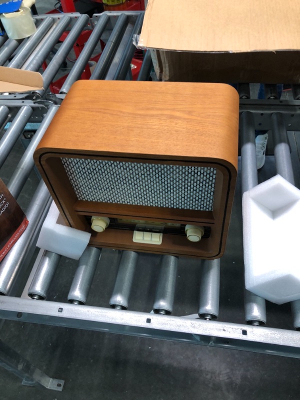 Photo 2 of ClearClick Classic Vintage Retro Style AM/FM Radio with Bluetooth & Aux-in - Handmade Wooden Exterior------- Could not Test 