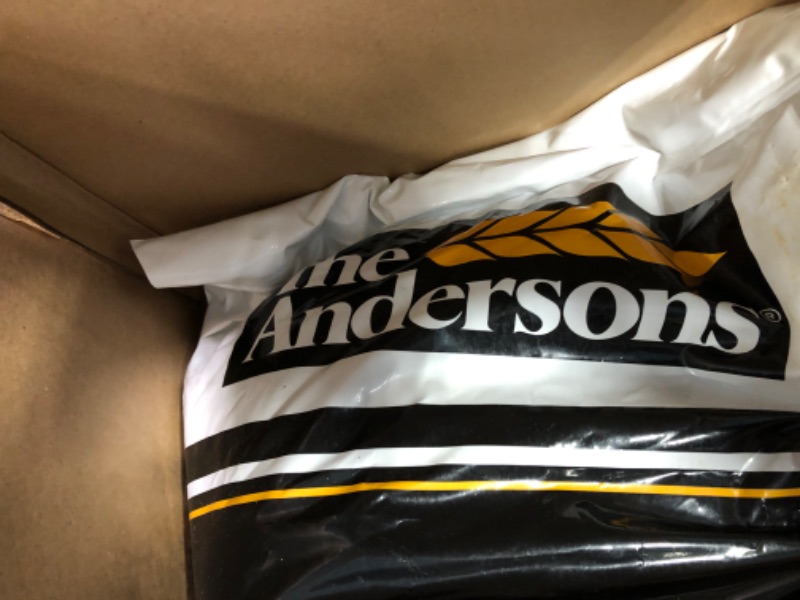 Photo 2 of The Andersons Dimension Pre-Emergent Weed Control with 18-0-4 Fertilizer - Covers up to 10,000 sq ft (40 lb)