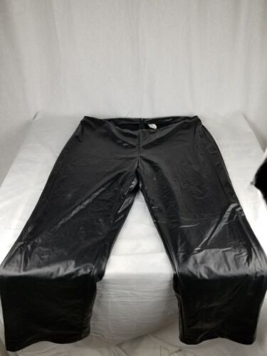 Photo 1 of Faux Leather KanCan Leggings