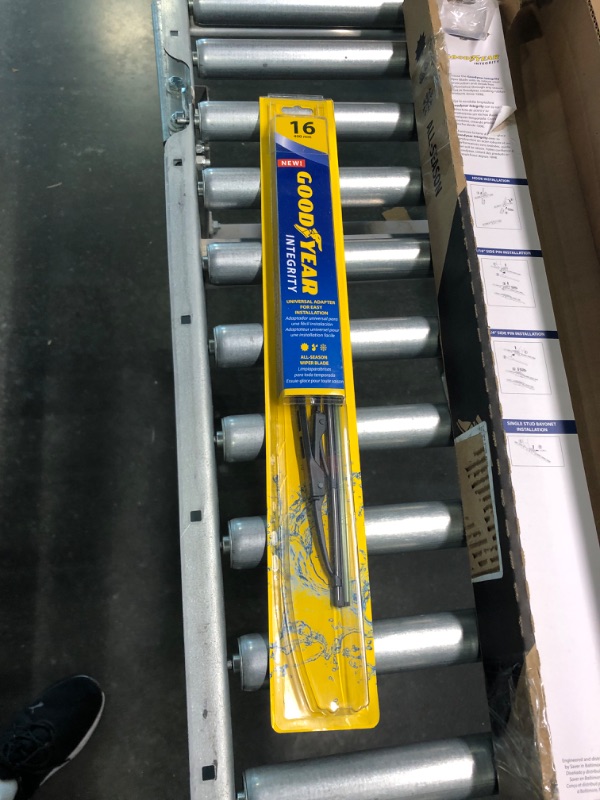 Photo 3 of Goodyear Integrity Windshield Wiper Blades 28 Inch & 16 Inch Set
--- Open Box for 28 inch --- 