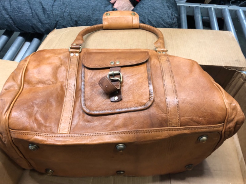 Photo 3 of Berliner Bags Vintage Leather Duffle Bag Oslo for Travel or the Gym, Overnight Bag for Men and Women (Cognac)