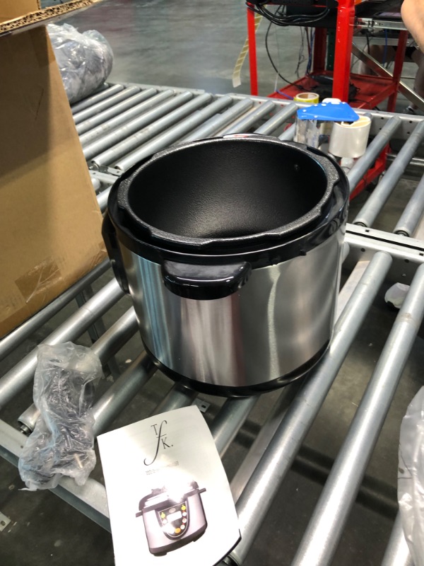 Photo 3 of Berghoff 6.3 Quart Pressure Cooker