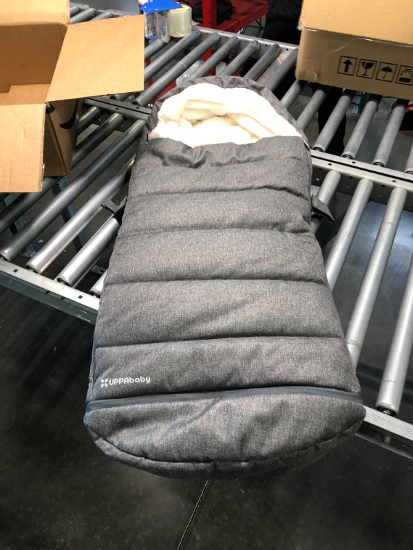 Photo 3 of UPPAbaby Cozy Ganoosh, Jordan, Charcoal Melange