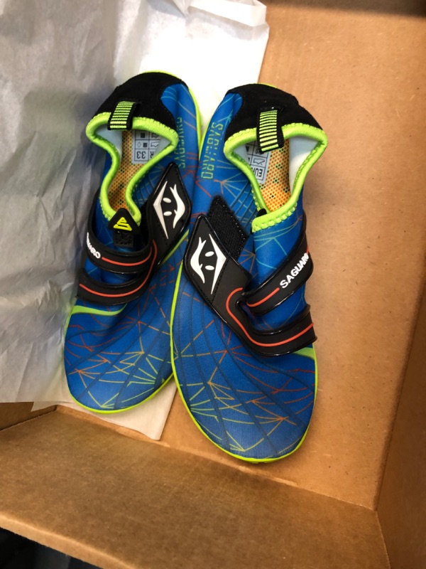 Photo 2 of SAGUARO Boys & Girls Water Shoes Lightweight Quick Drying Barefoot Shoes Beach Sports Aqua Shoes Toddler/Little Kid/Big Kid SIZE 1.5/ 2