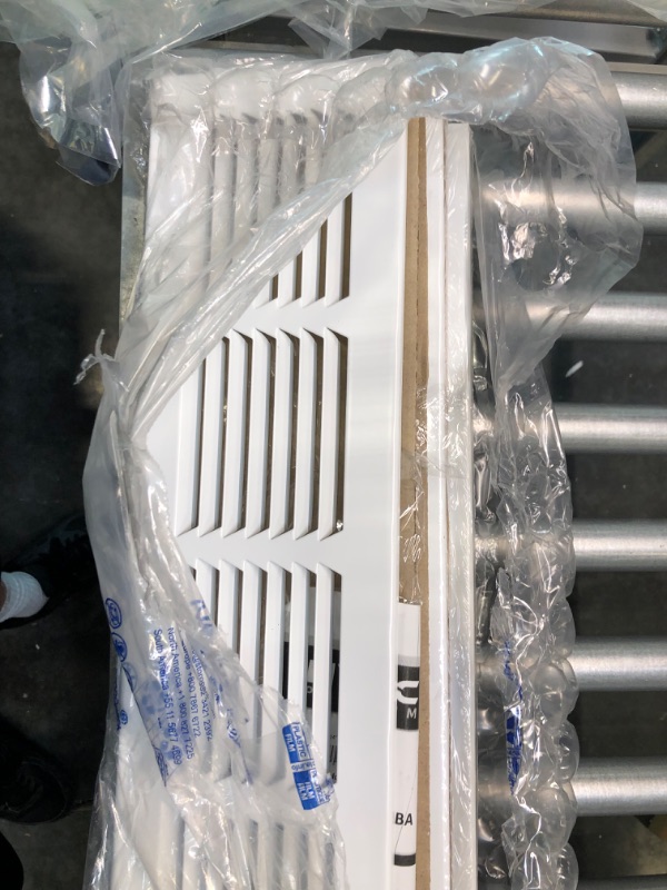 Photo 2 of 24"w X 4"h Steel Return Air Grilles - Sidewall and Ceiling - HVAC Duct Cover - White [Outer Dimensions: 25.75"w X 5.75"h] 24 X 4 White