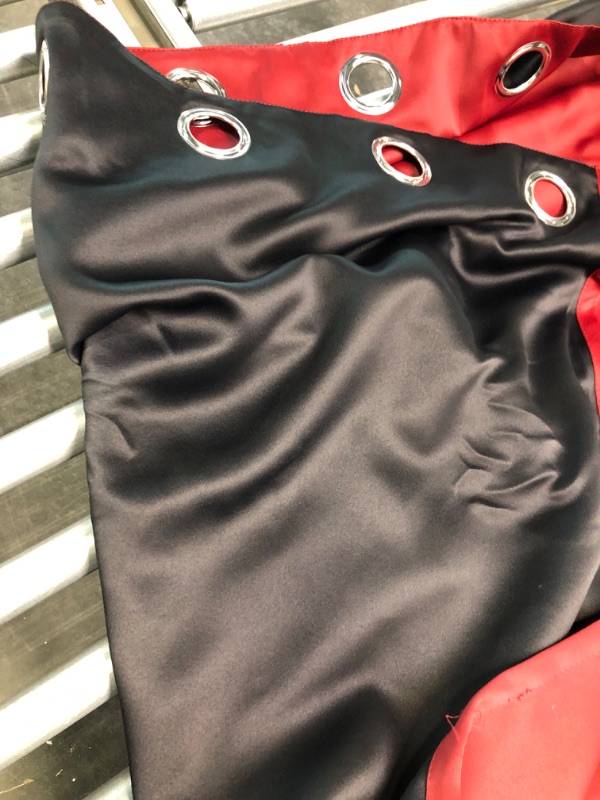 Photo 1 of 81 X 51 " RED VELVET CURTAINS 