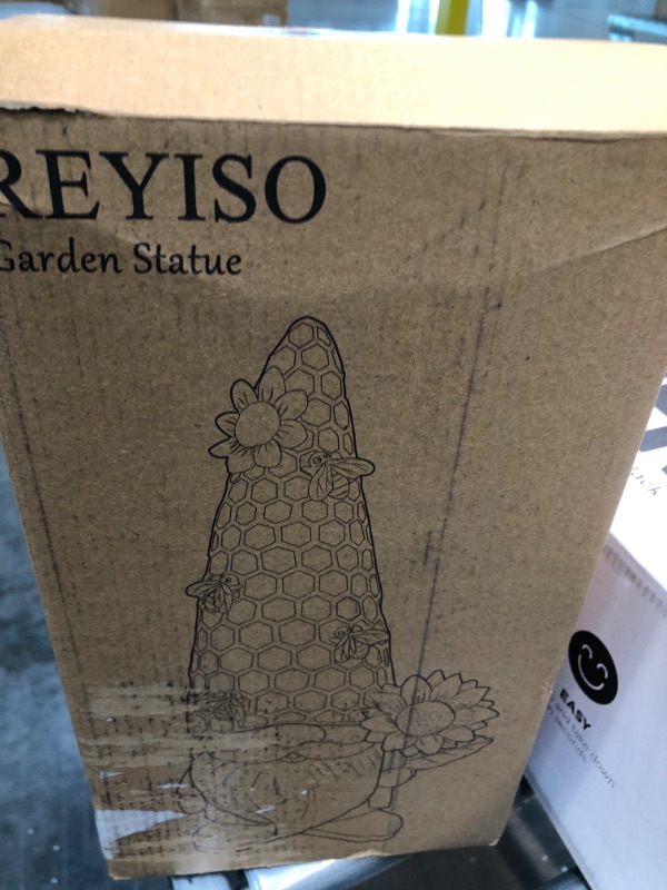 Photo 4 of REYISO 12.3'' Solar Gnomes Garden Statues-Resin Summer Gnomes Figurine Sunflower Decor with Solar Bee Lights-Outdoor Garden Decor-Unique Housewarming Gifts Yard Art Sculptures for Patio Lawn Ornaments
