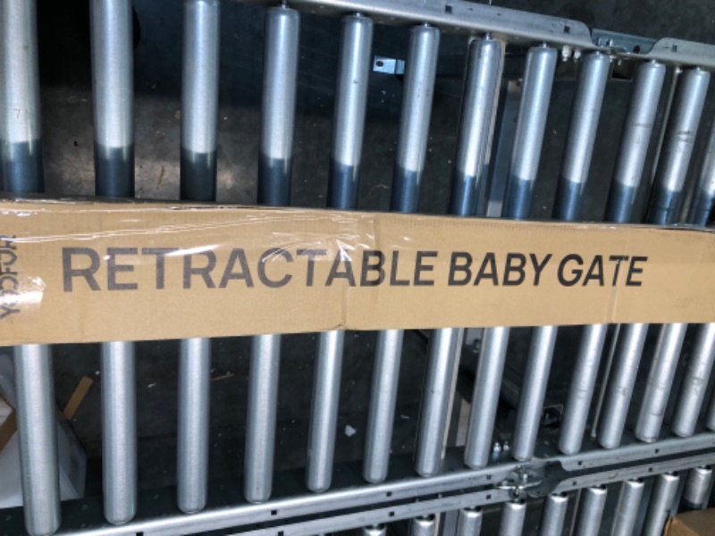 Photo 4 of YOOFOR Retractable Baby Gate
