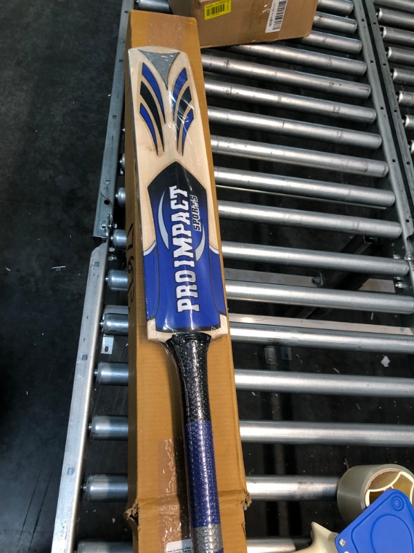 Photo 2 of Pro Impact Cricket Bat - Full Size, Lightweight & Strong - Ideal Training or Practice for Home or Club Play Leather Ball Kashmir Willow