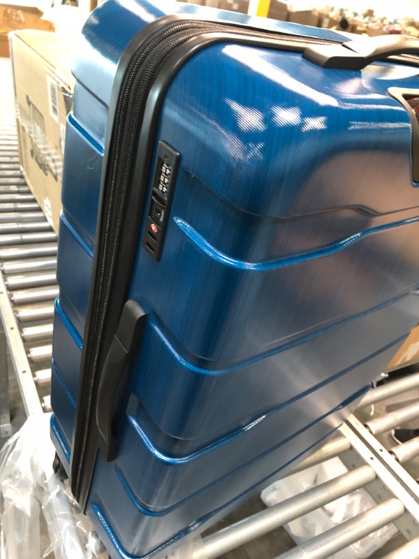 Photo 1 of Coolife Luggage Expandable(only 28") Suitcase PC+ABS Spinner Built-In TSA lock 20in 24in 28in Carry on (Caribbean Blue, L(28in).) Caribbean Blue. L(28in).