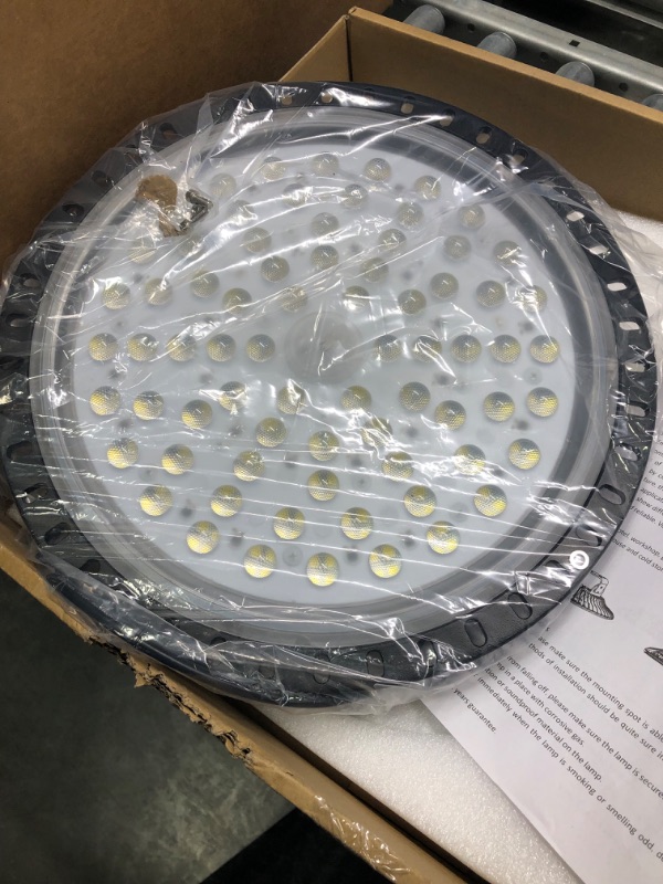 Photo 2 of Viugreum 300W UFO LED High Bay Light, 30000LM 6500K Daylight White Ultra Thin LED Warehouse Lighting, IP65 Waterproof Commercial Bay Lighting for Garage Barn Workshop Gym