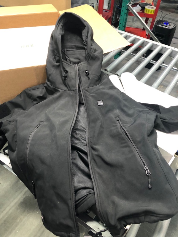 Photo 2 of DEWBU Heated Jacket with 12V Battery Pack Winter Outdoor Soft Shell Electric Heating Coat