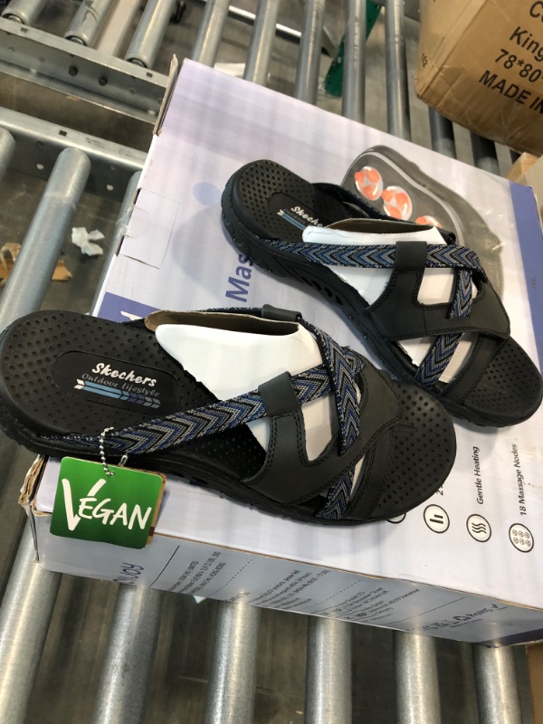 Photo 1 of Skechers Women's Strappy Slingback Reggae Slim-Staycation 10 Navy