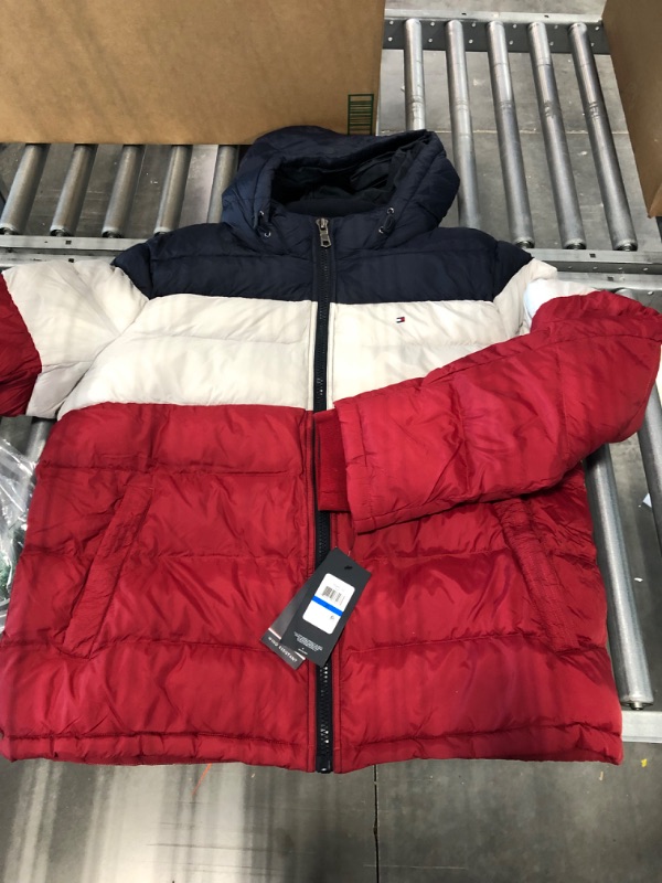 Photo 3 of Tommy Hilfiger Men's Hooded Puffer Jacket Standard X-Large Midnight/White/Red