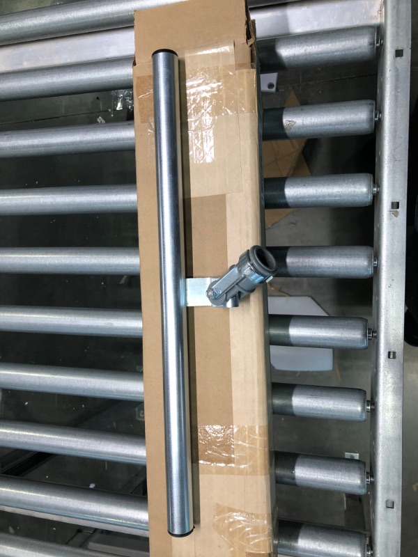 Photo 1 of Duratool 18" Lightweight T-Bar Applicator 