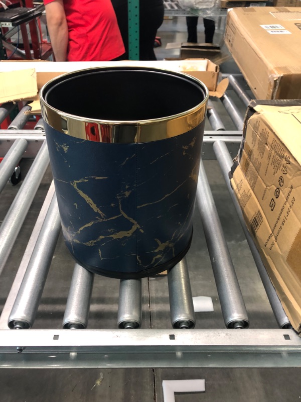 Photo 1 of Huaqinglian 2.6Gallon Small Office Trash Can,Bathroom Garbage can,Bedroom Waste Basket Bin Garbage Bag Invisable Trash Bin for Living Room (Blue Gold Marble)