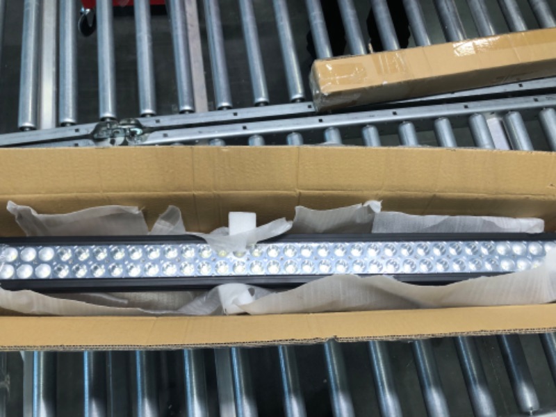 Photo 1 of LED LIGHT BAR 113X15X13CM