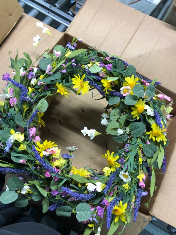 Photo 2 of Decor Wreath,24" Daisy and Lavender Wreath,Beautiful Artificial Spring and Summer Wreath Front Door or Home Decoration