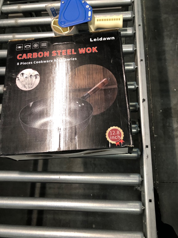 Photo 2 of 12.8"Carbon Steel Wok - 11Pcs Woks and Stir Fry Pans with Wooden Handle and Lid,10 Cookware Accessories,For Electric,Induction and Gas Stoves