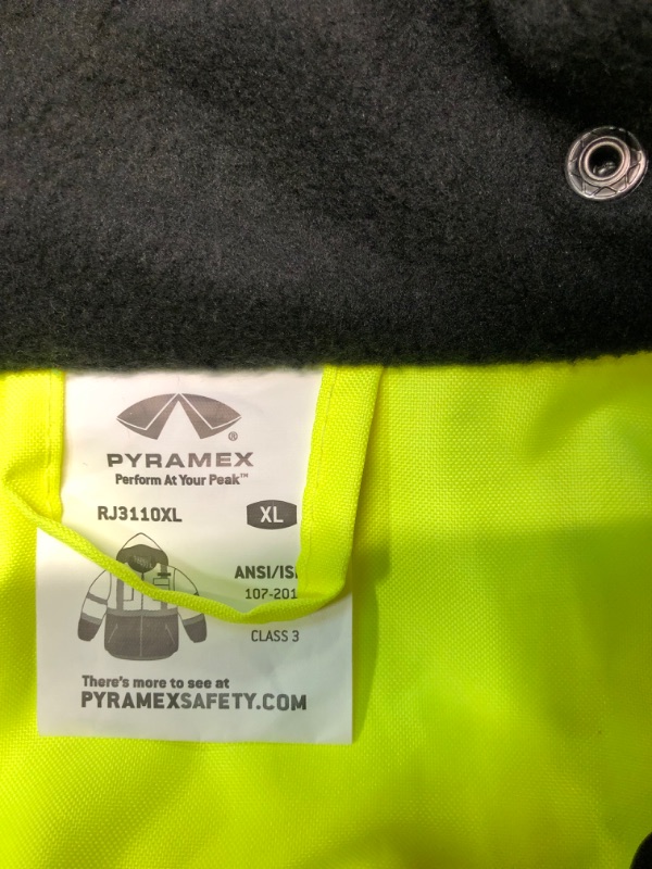 Photo 5 of Pyramex Safety mens Safety X-Large Lime