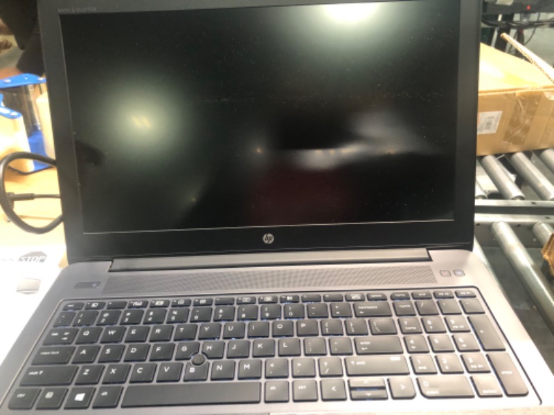 Photo 4 of Hp Zbook 15 G4 Business Laptop, 15.6 in FHD (1920 x 1080), Intel Core i7-7820HQ, 16GB RAM, 512GB SSD SSD, n Vidia Quadro M2000M, Webcam, Windows 10 Pro (Renewed)