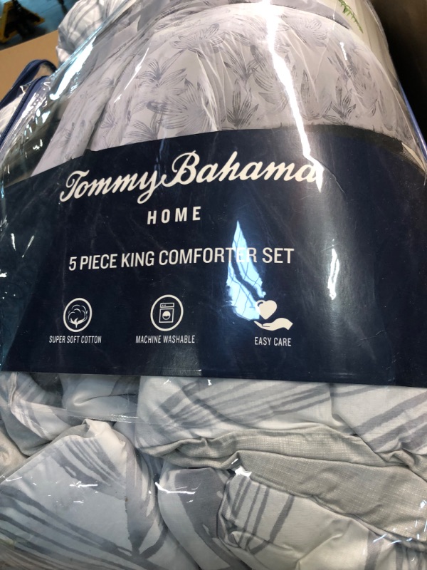 Photo 4 of 5pc Kayo Comforter & Sham Bonus Set - Tommy Bahama