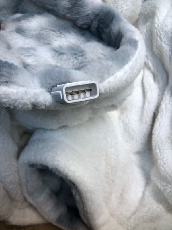 Photo 4 of  Electric Heated and Weighted 2 in1 Blanket — Flannel Material with Premium Glass Beads, with 12 Heat Levels, 8 Timer (Grey Tie dye, 15lb 48''x72'')
