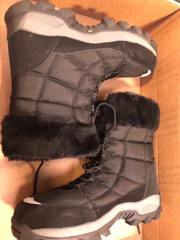 Photo 1 of BLACK SNOWBOOTS SIZE 11 WOMEN'S