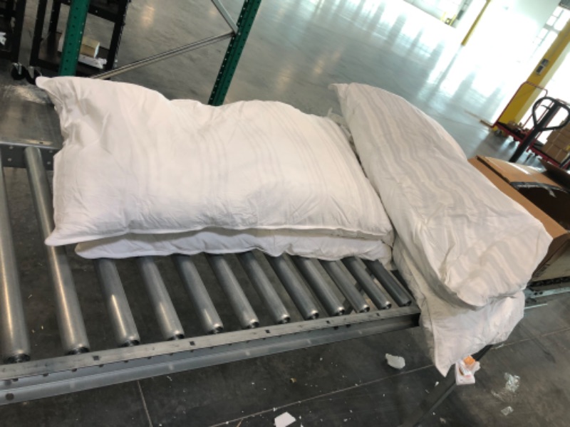 Photo 1 of 4 king size white pillows 
