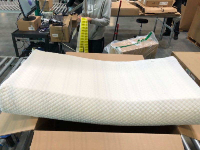 Photo 2 of AM AEROMAX Contour Memory Foam Pillow, Cervical Pillow for Neck Pain Relief, Neck Orthopedic Sleeping Pillows for Side, Back and Stomach Sleepers.

