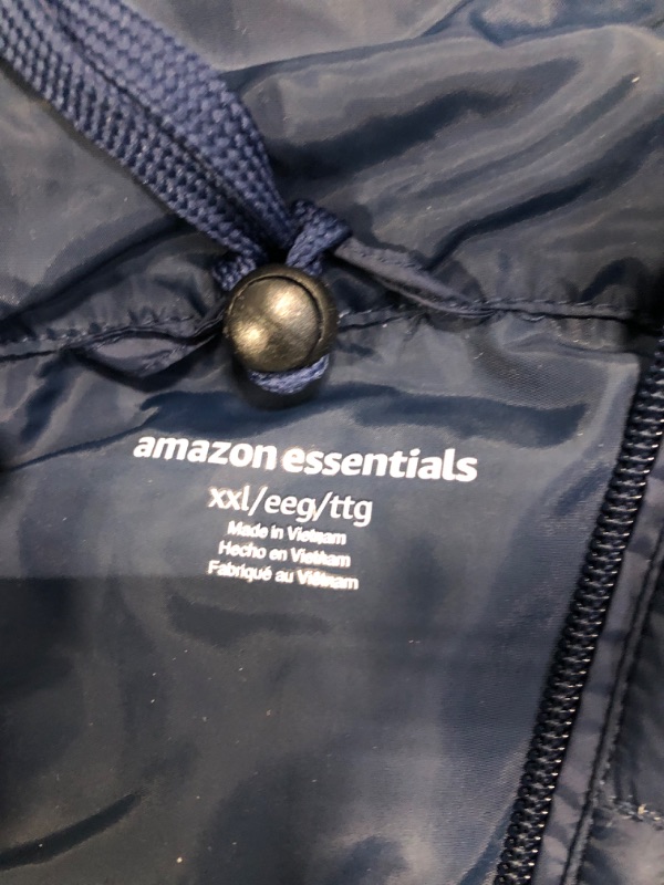 Photo 3 of Amazon Essentials Men's Lightweight Water-Resistant Packable Hooded Puffer Jacket XX-Large Navy