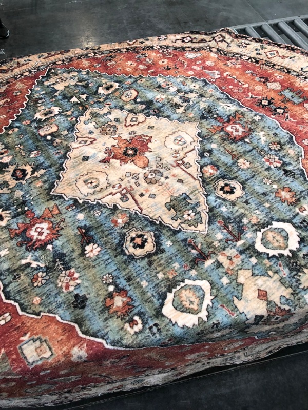 Photo 1 of 6FT ROUND RUG