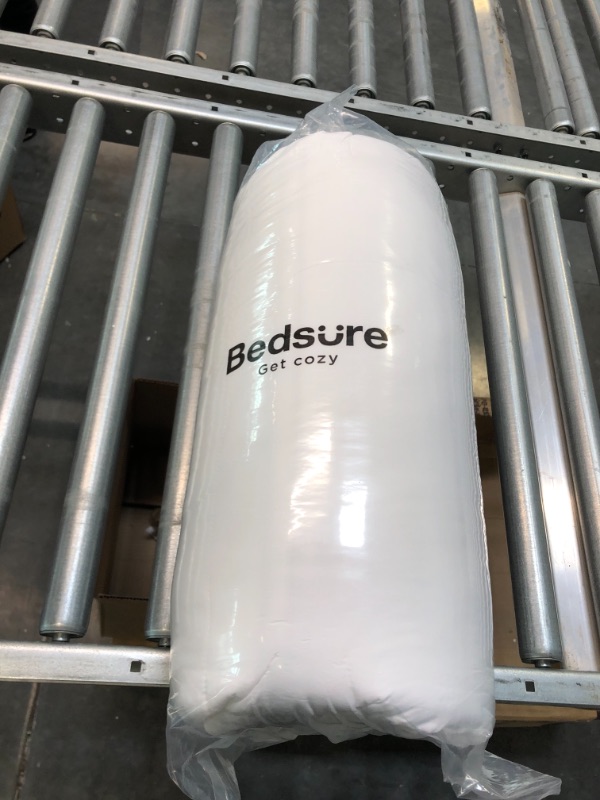 Photo 1 of BEDSURE WHITE COMFORTER QUEEN