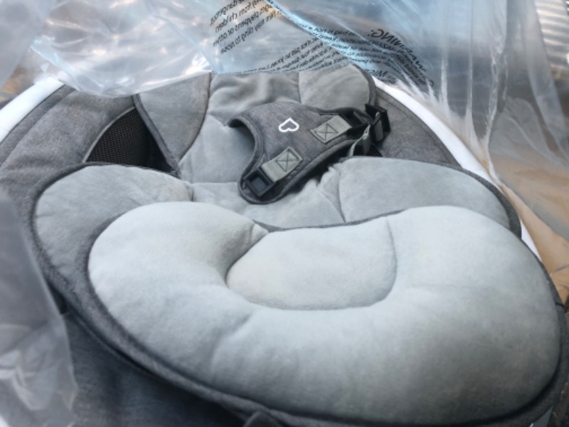 Photo 1 of Munchkin Bluetooth Enabled Lightweight Baby Swing with Natural Sway in 5 Ranges of Motion, Includes Remote Control
