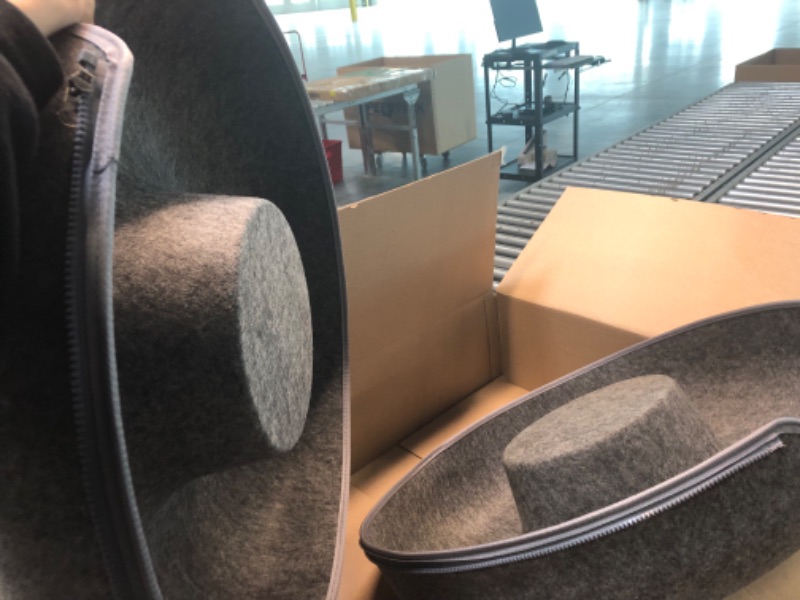 Photo 1 of Cat Tunnel Bed for Indoor Cats with 3 Toys, Scratch Resistant Detachable and Washable Large Donut Cat Bed, Available in All Seasons (L(24x24x11), grey) 