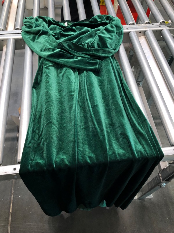 Photo 1 of womens green velvet long sleeve dress size medium 