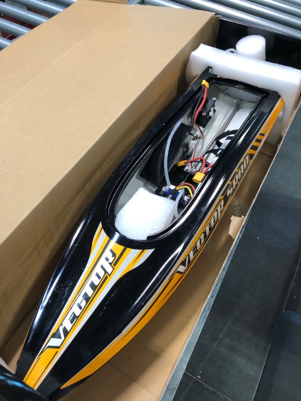 Photo 3 of VOLANTEXRC Brushless Remote Control Boat VectorSR80 45MPH High-Speed RC Boats for Adults Ready to Run Waterproof Design Fast RC Boat with Self-Righting for Lake & River Toy Gifts (798-4 RTR) Rc Boats 798-4 Rtr