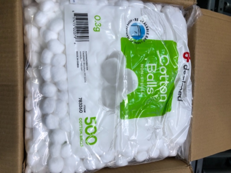 Photo 2 of Dealmed Cotton Balls – 4000 Count Medium Cotton Balls, Non-Sterile Bag of Cotton Balls in Easy to Access Zip-Locked Bag, Great for Skin Prep, Wound Cleansing, and DIY Needs 500 Count (Pack of 8)