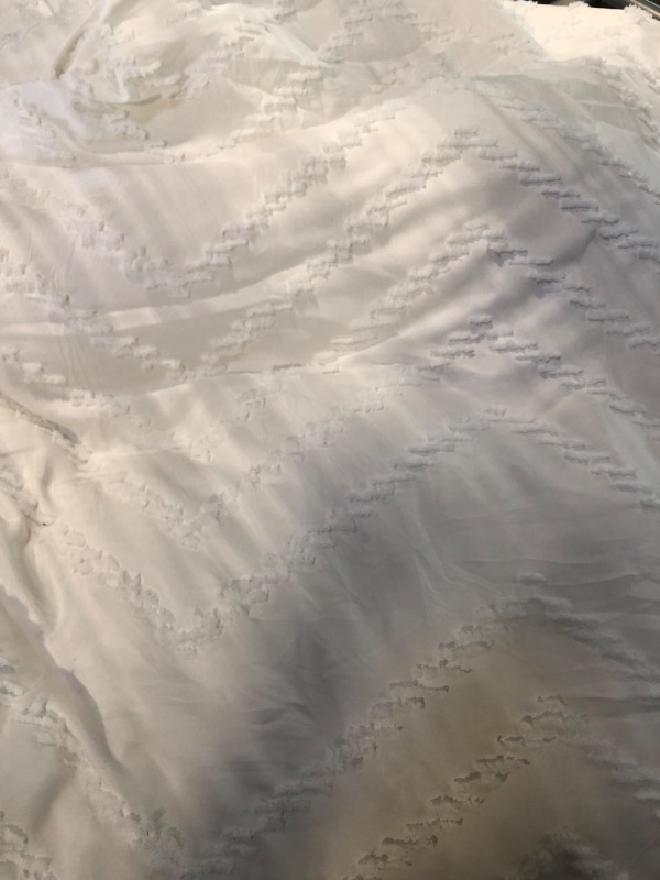 Photo 1 of  CAL king size comforter